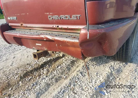 1998 Chevrolet S-10 Ls from USA, damaged, VIN 1GCDT19X5W8125052